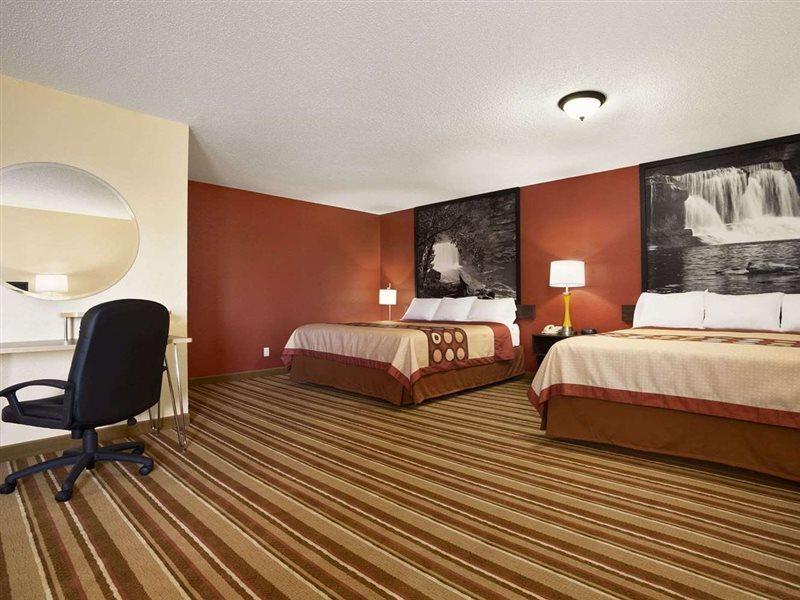 Hotel Super 8 By Wyndham Mattoon Exteriér fotografie