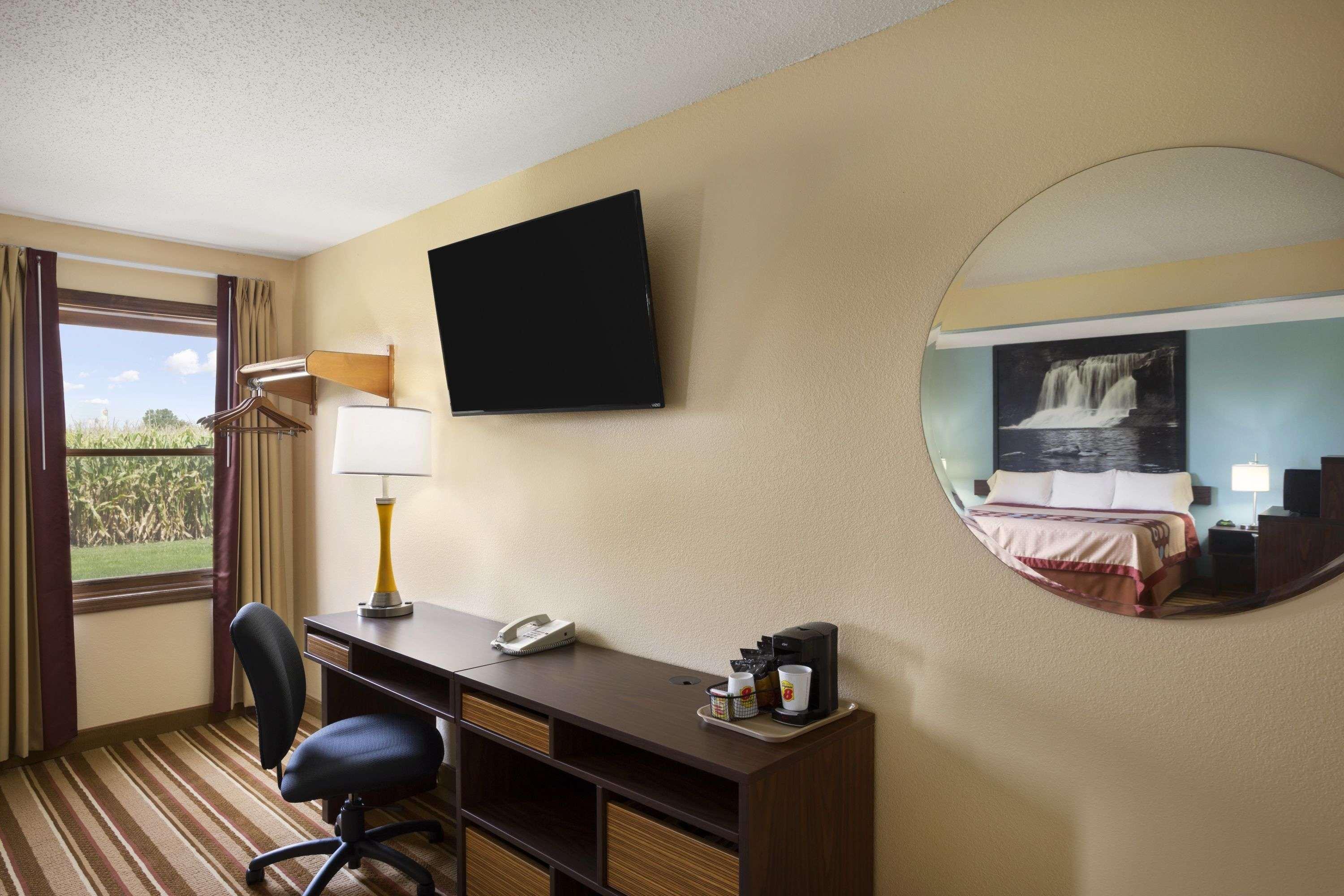 Hotel Super 8 By Wyndham Mattoon Exteriér fotografie
