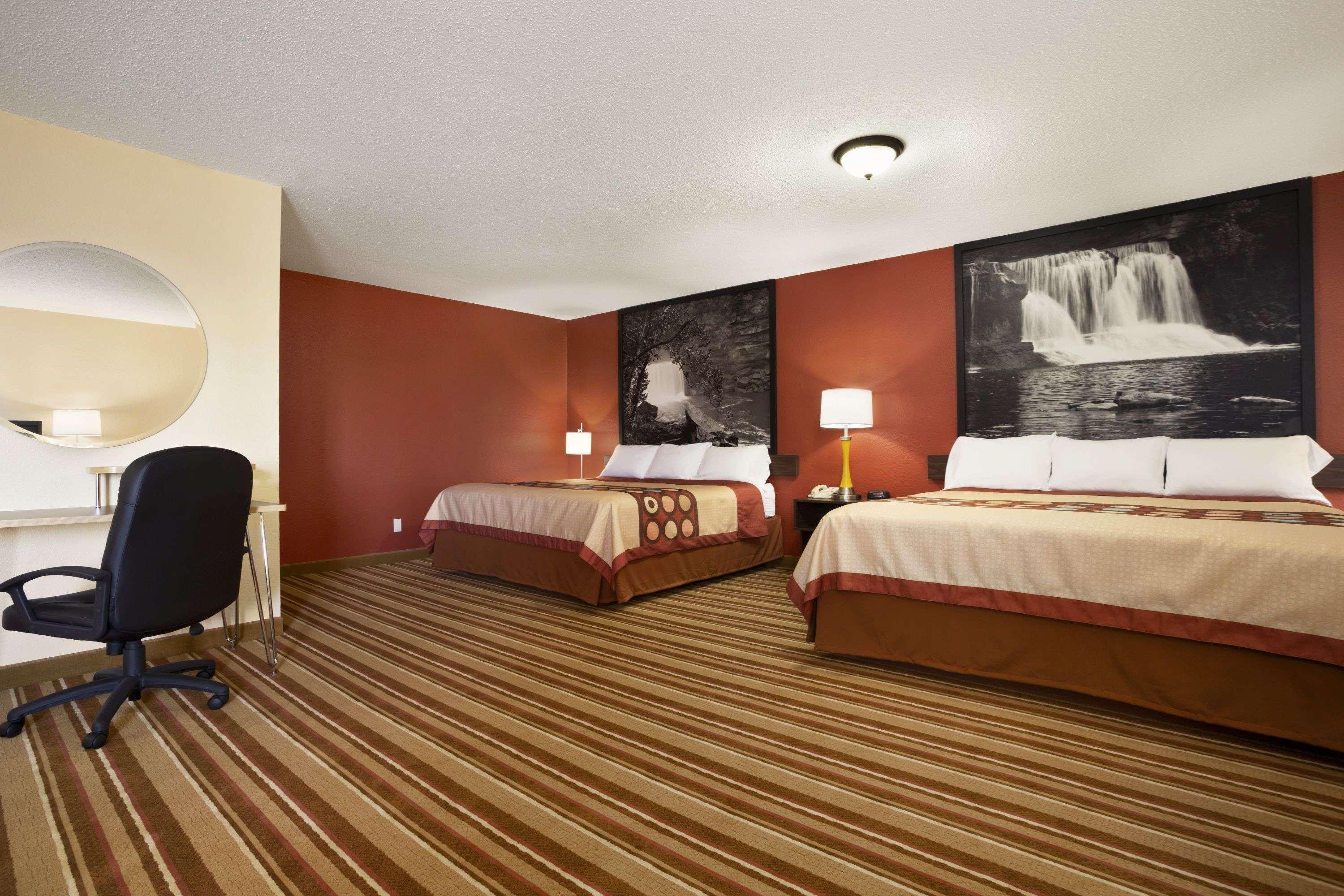 Hotel Super 8 By Wyndham Mattoon Exteriér fotografie