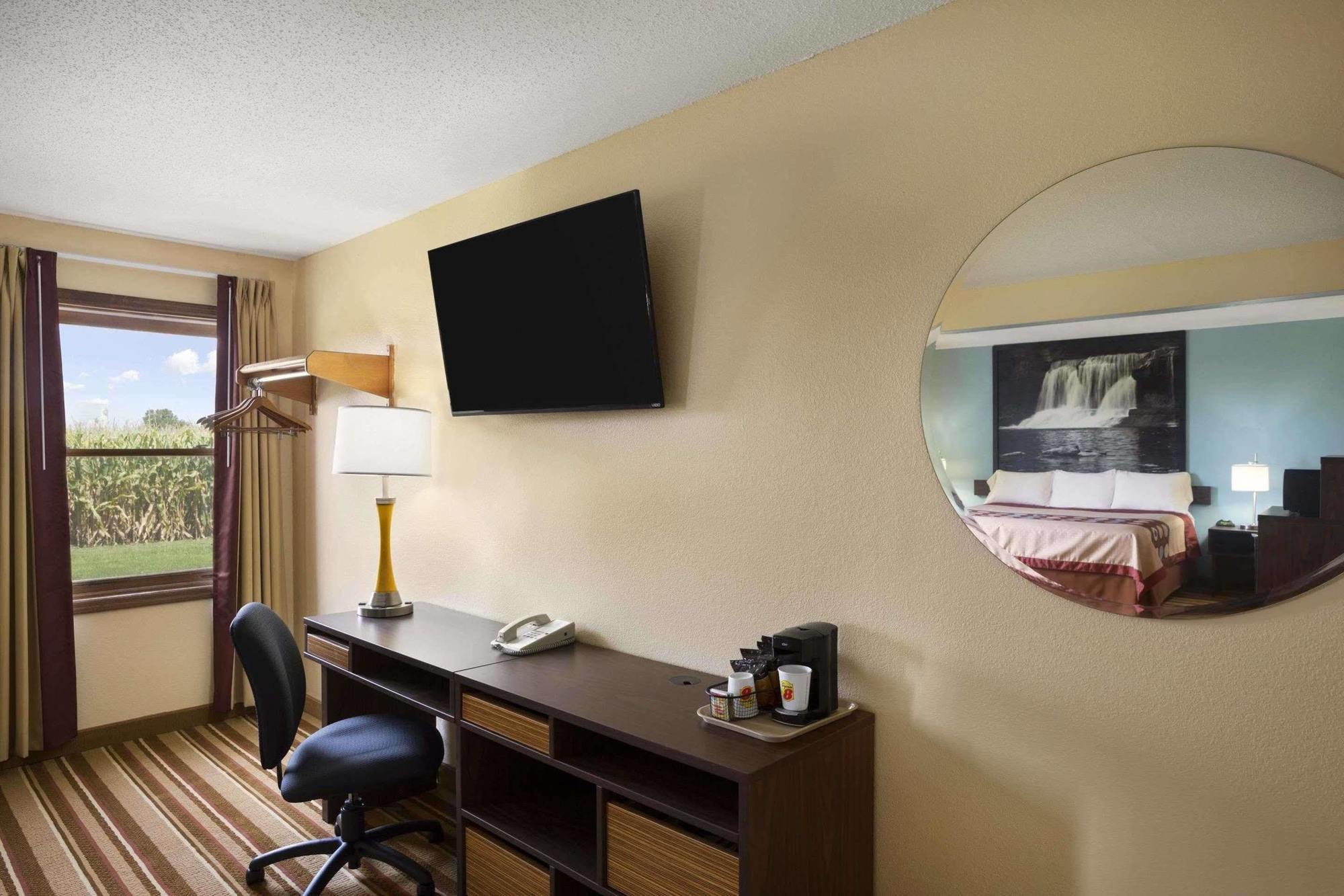 Hotel Super 8 By Wyndham Mattoon Exteriér fotografie