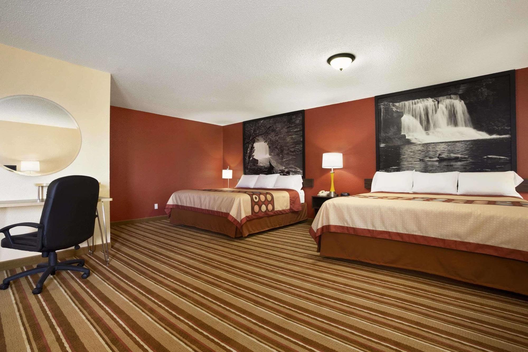 Hotel Super 8 By Wyndham Mattoon Exteriér fotografie